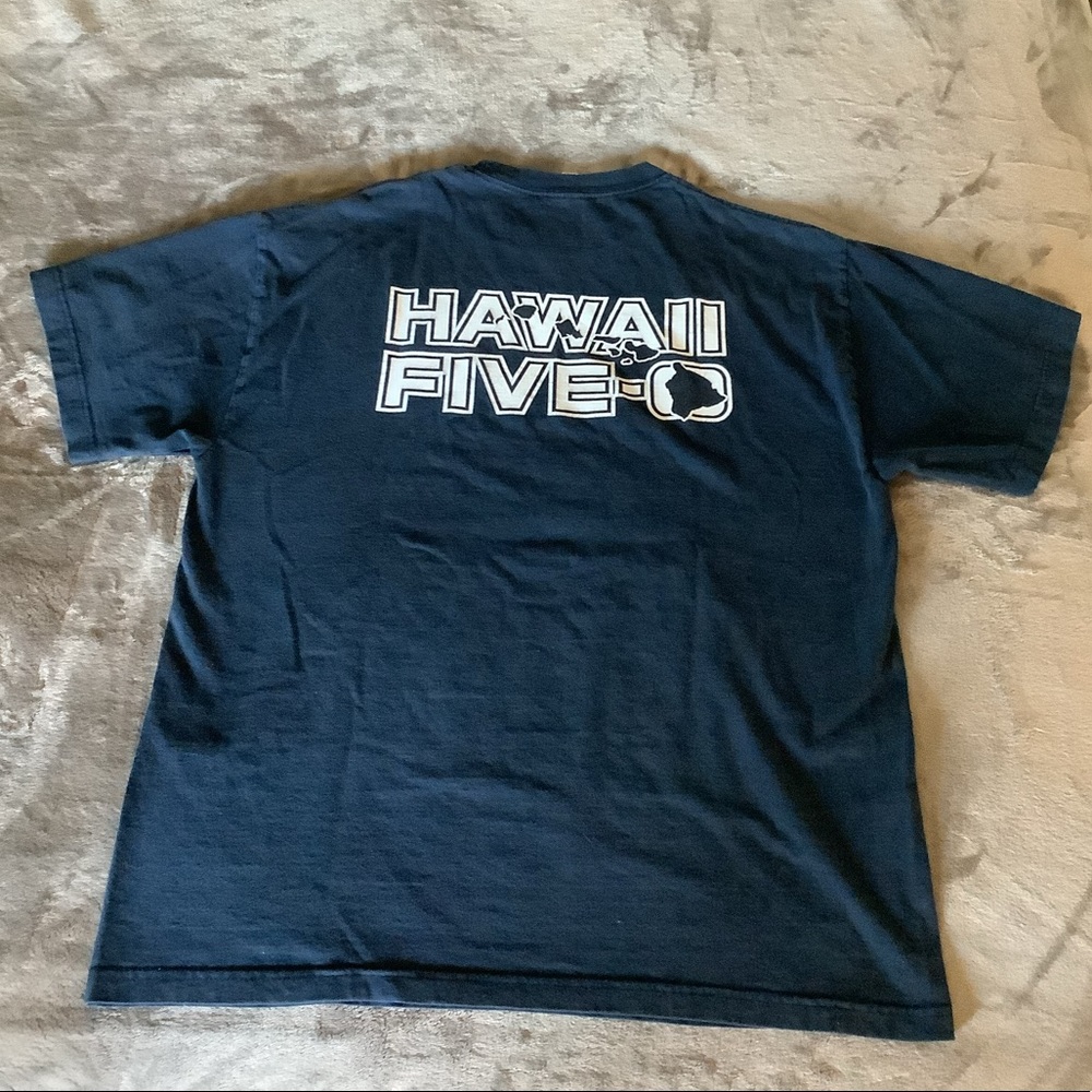 EUC - Hawaii Five-O Mens XL Screen Print Short Sleeve Tee, Navy and White - Picture 2 of 5